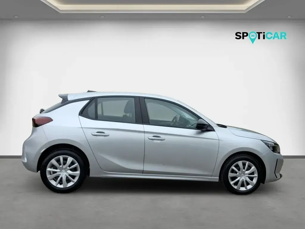 Gebraucht Opel Corsa 101 PS (74 kW) 2024 Kristall silber metallic Kleinwagen