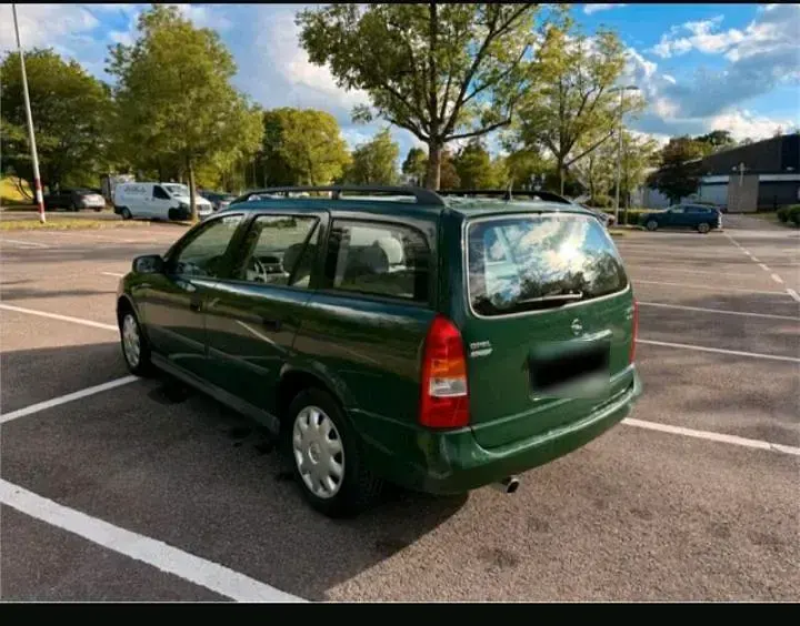 Gebraucht Opel Astra 101 PS (74 kW) 2002 Grün Kombi