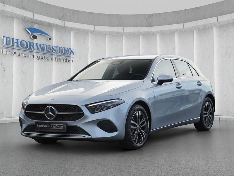 Gebraucht Mercedes A180 Progressive 136 PS (100 kW) 2024 Lack hightechsilber Limousine