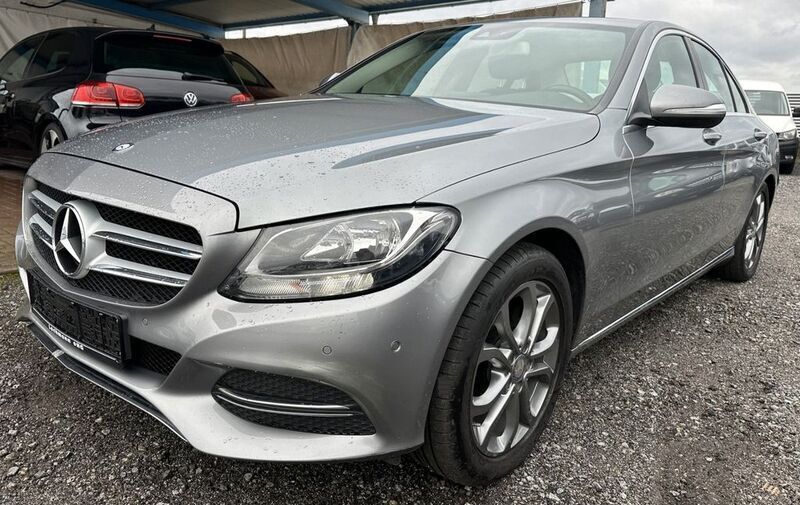 Palladiumsilber metalliclack Gebraucht 2014 Mercedes C220 Limousine | 12.999 € (Fairer Preis) - Bild 1/4