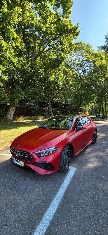 Weiß Gebraucht 2023 Mercedes A250 AMG line Limousine | 29.000 € (Guter Preis) - Bild 1/4