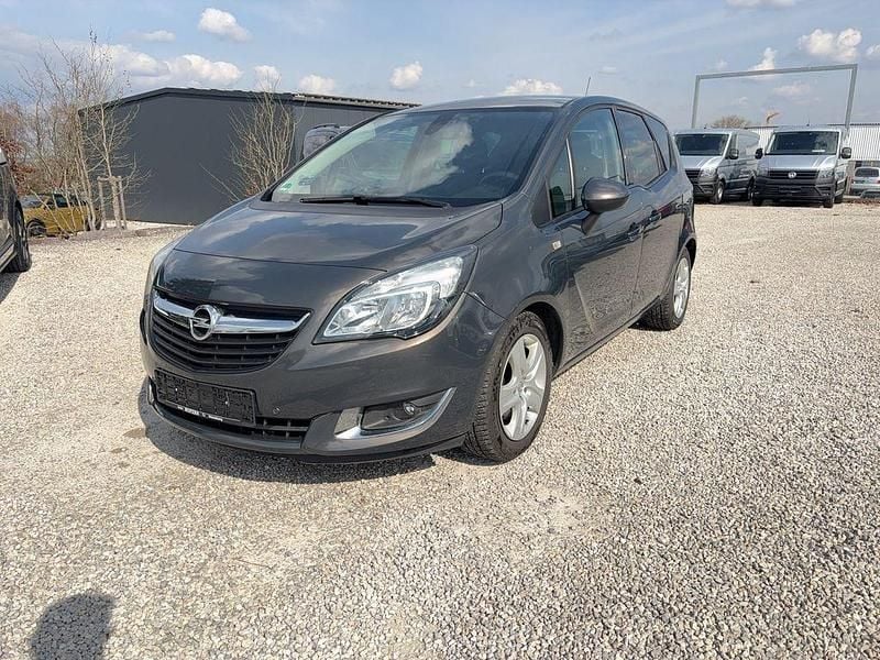 Gebraucht Opel Meriva Style 140 PS (102 kW) 2015 Silbergrau Van / Kleinbus