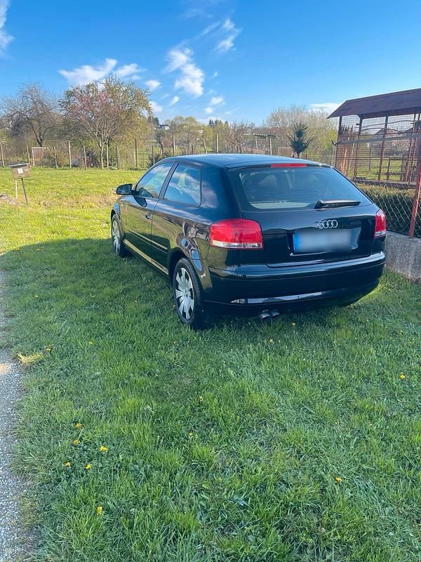 Gebraucht Audi A3 105 PS (77 kW) 2007 Schwarz Kleinwagen