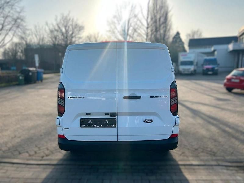 Neu Ford Transit Custom 232 PS (170 kW) 2026 Weiß Van / Kleinbus