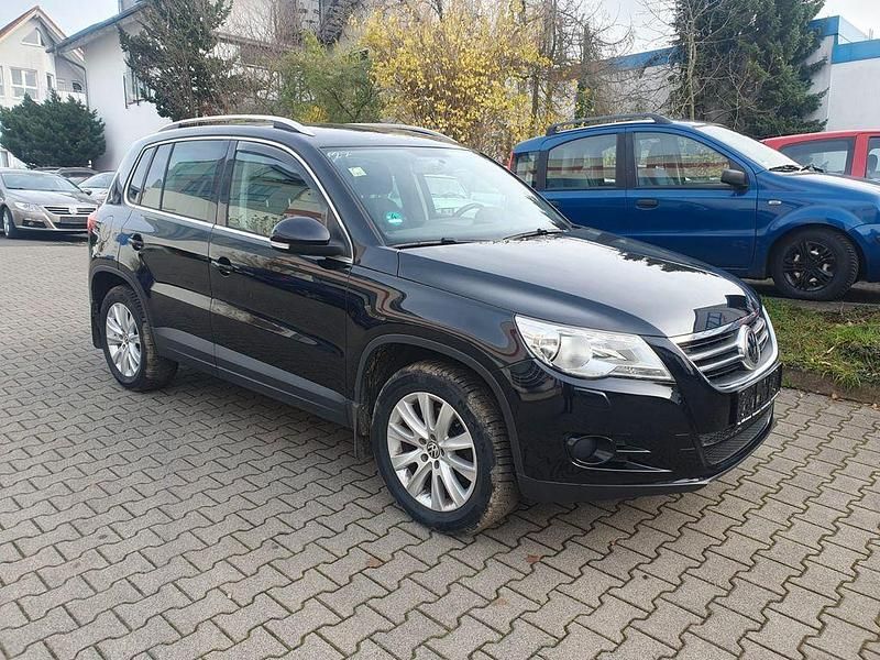 Deep black perleffekt Gebraucht 2011 VW Tiguan Sport SUV | 9.150 € (Fairer Preis) - Bild 1/4