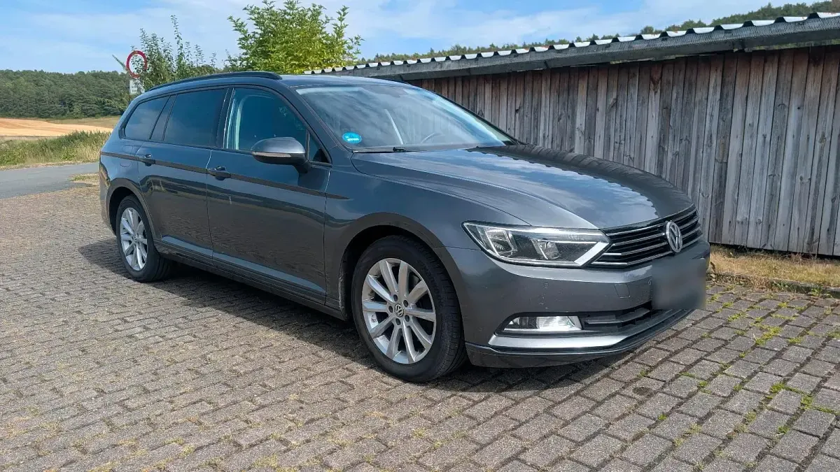 Gebraucht VW Passat 150 PS (110 kW) 2016 Grau Kombi