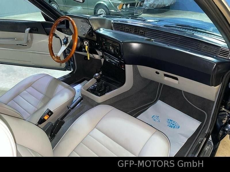 Gebraucht BMW 633 Sport Line 200 PS (147 kW) 1977 Blau Coupé