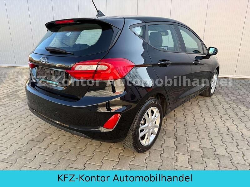 Gebraucht Ford Fiesta 95 PS (69 kW) 2021 Schwarz Kleinwagen