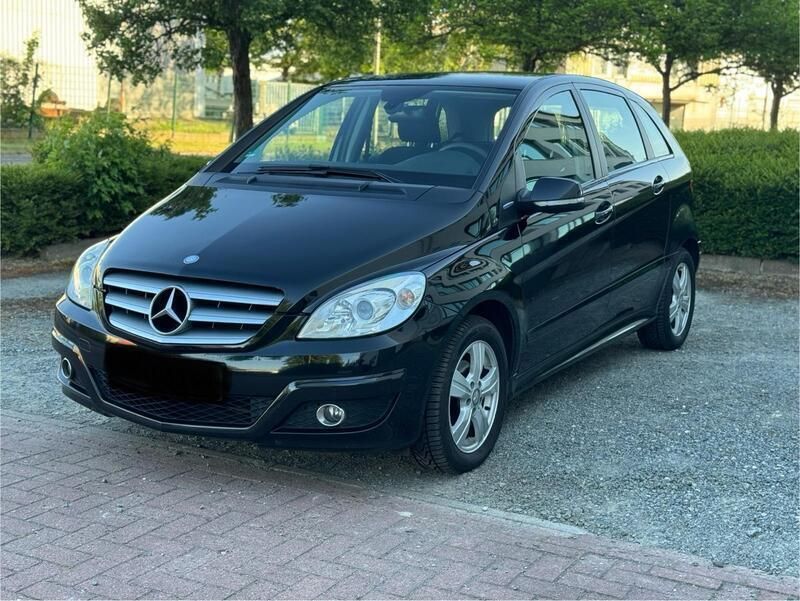 Schwarz Gebraucht 2009 Mercedes B160 Van / Kleinbus | 1.800 € (Fairer Preis) - Bild 1/4