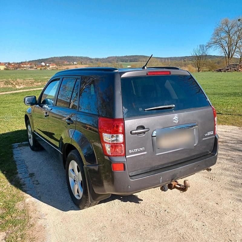 Gebraucht Suzuki Grand Vitara 129 PS (94 kW) 2012 Braun SUV