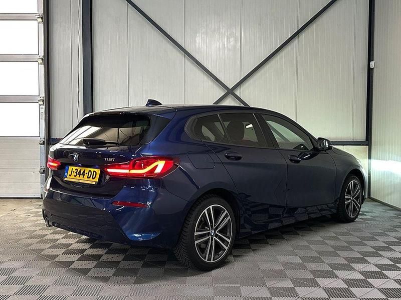 Gebraucht BMW 118 Executive 140 PS (102 kW) 2020 Blau Kleinwagen