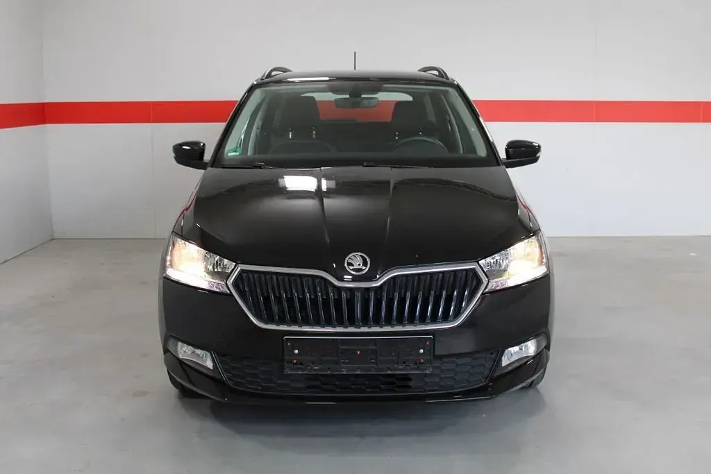 Gebraucht Skoda Fabia Ambition 95 PS (69 kW) 2022 Schwarz Kleinwagen