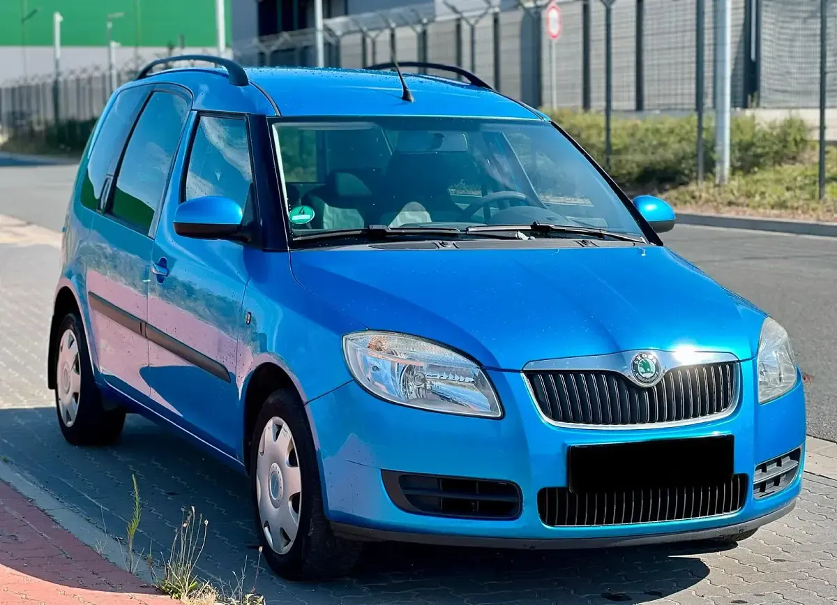 Gebraucht Skoda Roomster 85 PS (62 kW) 2009 Blau Van / Kleinbus