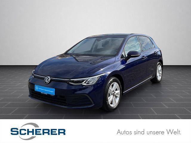 Atlantic blue metallic Gebraucht 2020 VW Golf VIII Life Limousine | 21.250 € (Fairer Preis) - Bild 1/4