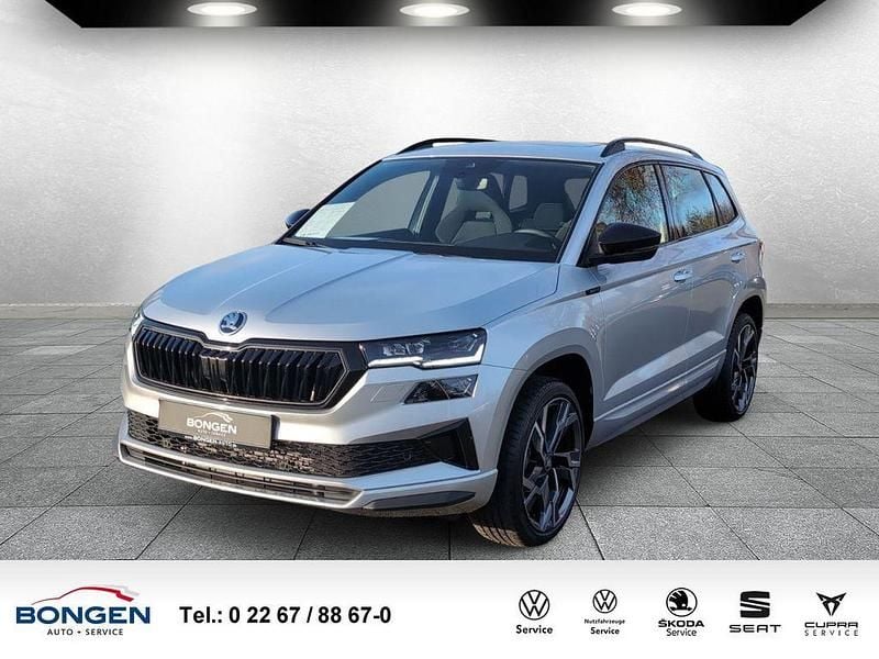 Grau Gebraucht 2025 Skoda Karoq SportLine SUV | 39.990 € (Teuer) - Bild 1/4
