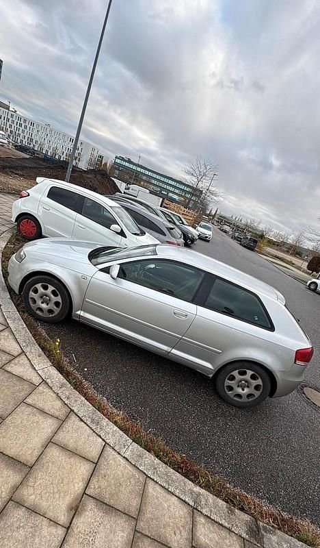 Gebraucht Audi A3 110 PS (80 kW) 2004 Silber Kleinwagen