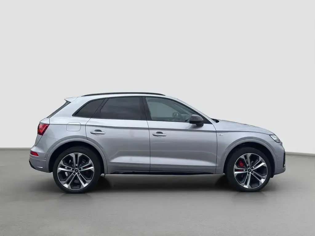 Gebraucht Audi Q5 S-Line 204 PS (150 kW) 2022 Silber SUV