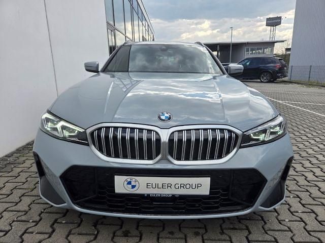 Second-hand BMW 320 Performance 190 CP (139 kW) 2025 Gri Break
