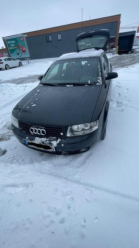 Gebraucht Audi A4 155 PS (114 kW) 2002 Schwarz Kombi