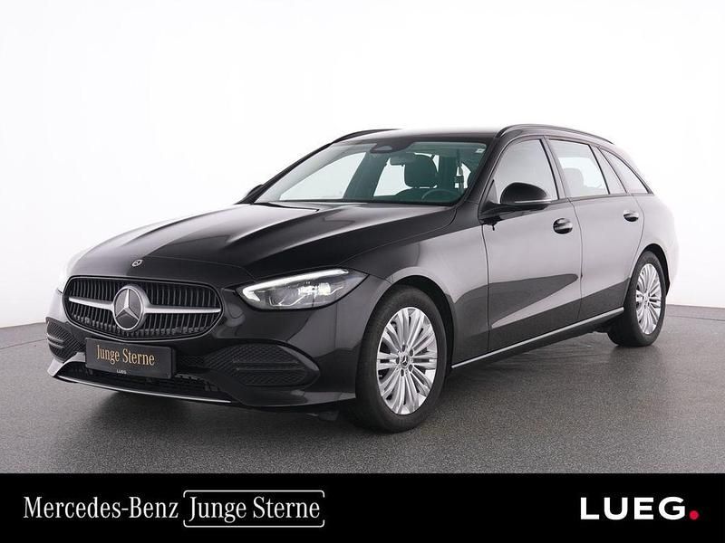 Gebraucht Mercedes C220 200 PS (147 kW) 2023 Schwarz Limousine