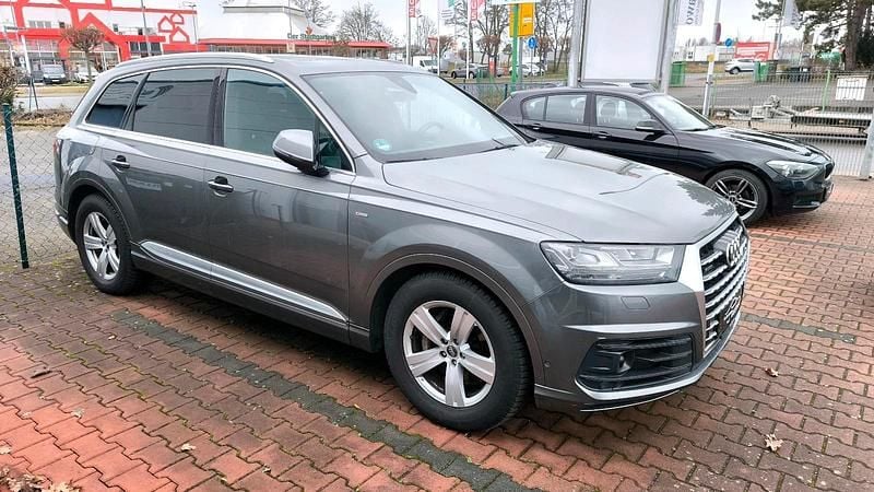 Gebraucht Audi Q7 S-Line 272 PS (200 kW) 2015 Grau SUV