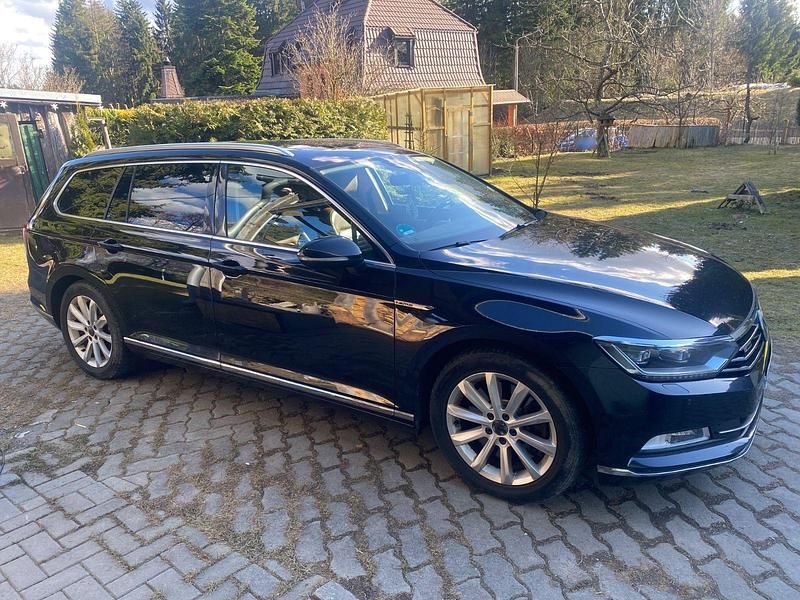 Gebraucht VW Passat Highline 239 PS (175 kW) 2015 Schwarz Kombi