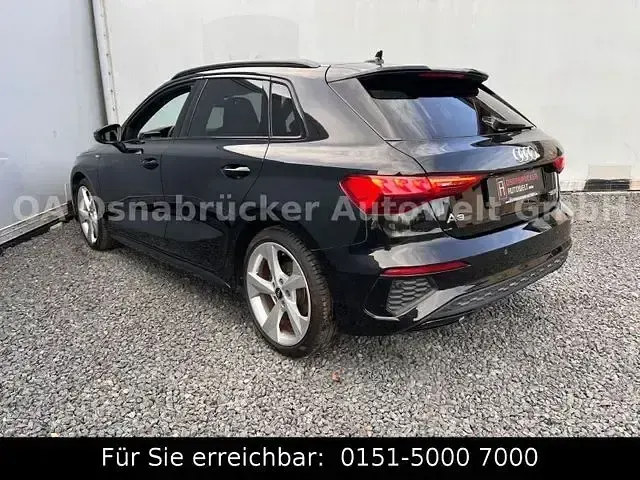 Używany Audi A3 S-Line 150 KM (110 kW) 2024 Czarny Sedan/Limuzyna