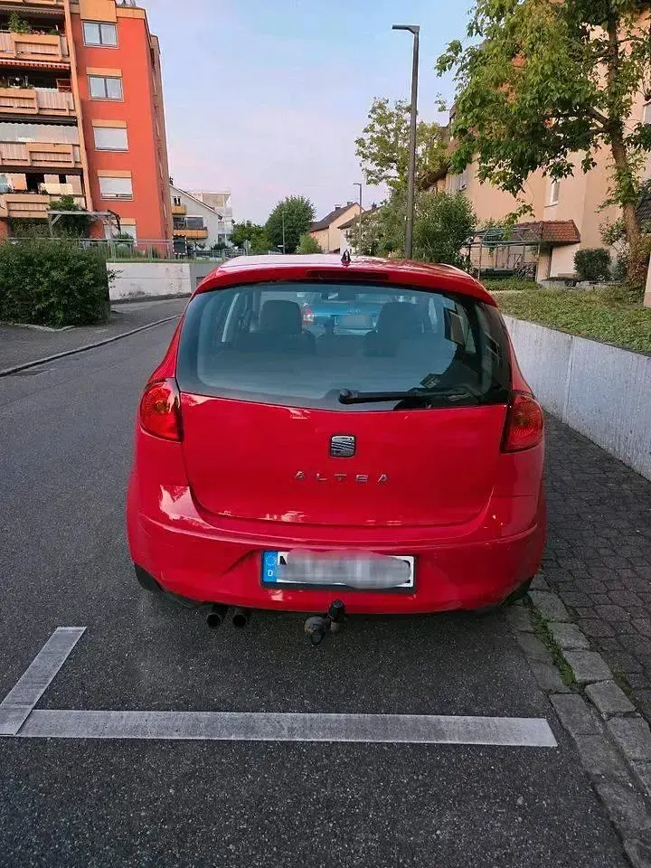 Gebraucht Seat Altea 2009 Rot Kleinwagen