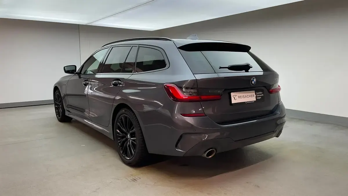 Używany BMW 330e Efficient Dynamics 184 KM (135 kW) 2021 Szary Kombi