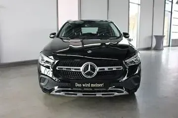 Gebraucht Mercedes GLA200 Business 163 PS (119 kW) 2020 Schwarz SUV
