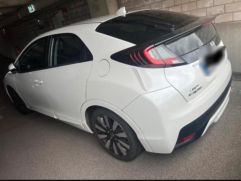 Gebraucht Honda Civic 99 PS (72 kW) 2016 Weiß Limousine