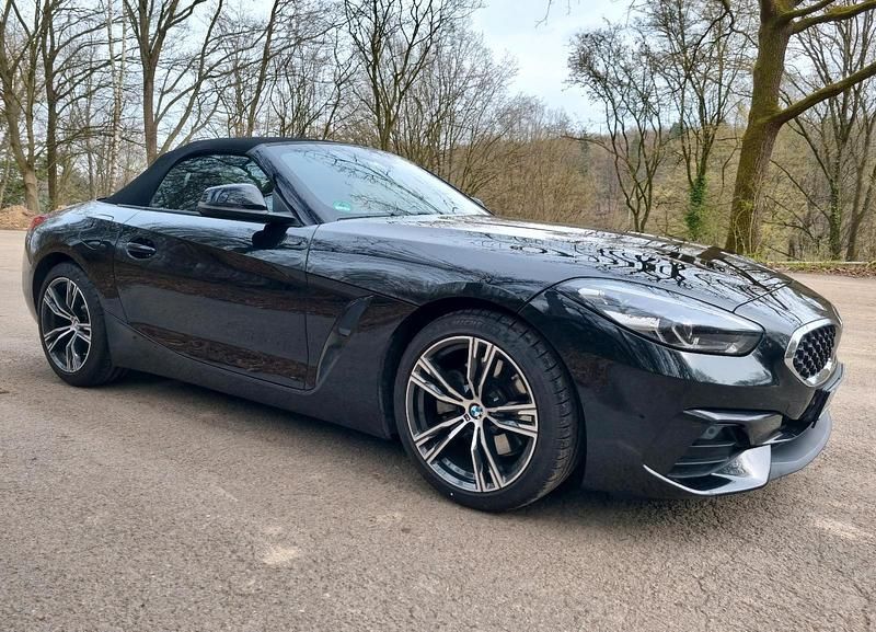 Gebraucht BMW Z4 Advantage 197 PS (144 kW) 2019 Schwarz Cabrio
