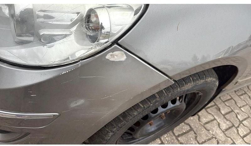 Gebraucht Mercedes B200 140 PS (102 kW) 2005 Van / Kleinbus