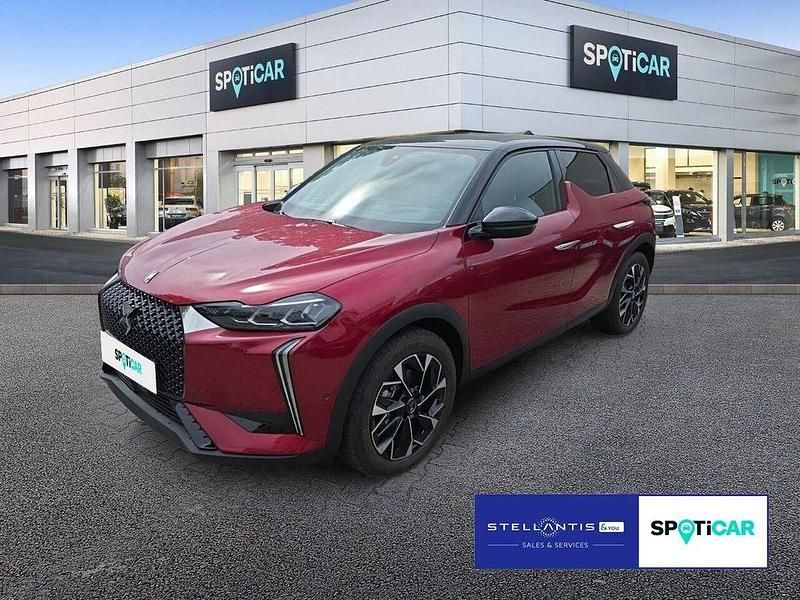 Rot Neu 2025 DS Automobiles DS3 Crossback E-Tense Opera SUV | 31.490 € (Teuer) - Bild 1/4