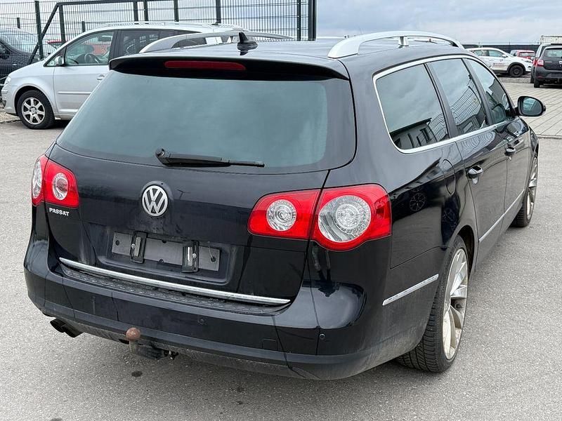 Gebraucht VW Passat Individual 200 PS (147 kW) 2010 Schwarz Kombi