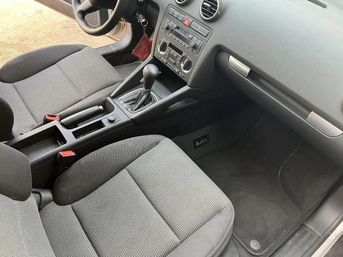 Gebraucht Audi A3 150 PS (110 kW) 2006 Grau Kleinwagen