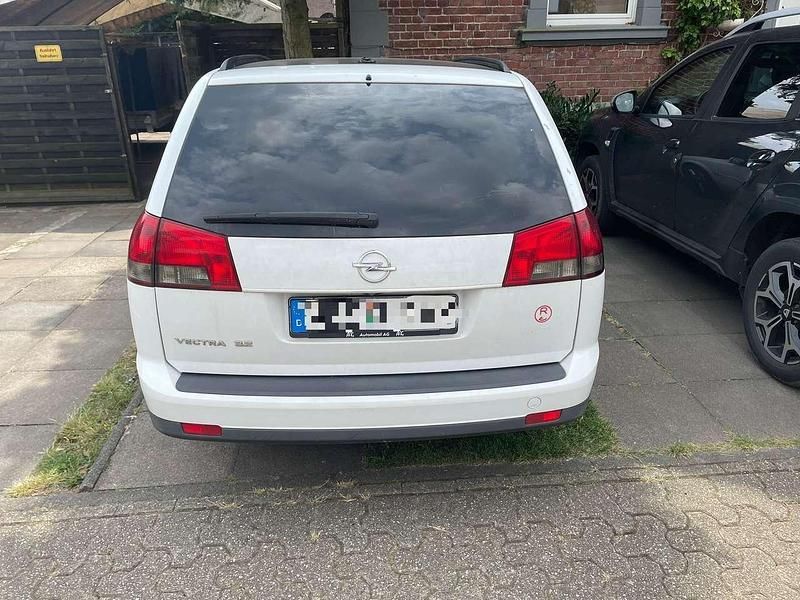 Gebraucht 2004 Opel Vectra Kombi | 600 € (Fairer Preis) - Bild 1/4