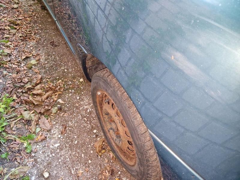 Gebraucht Opel Tigra 90 PS (66 kW) 1996 Blau Coupé