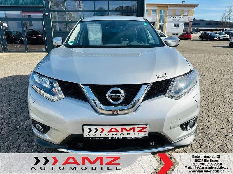 Gebraucht Nissan X-Trail Acenta 163 PS (119 kW) 2017 Silber SUV