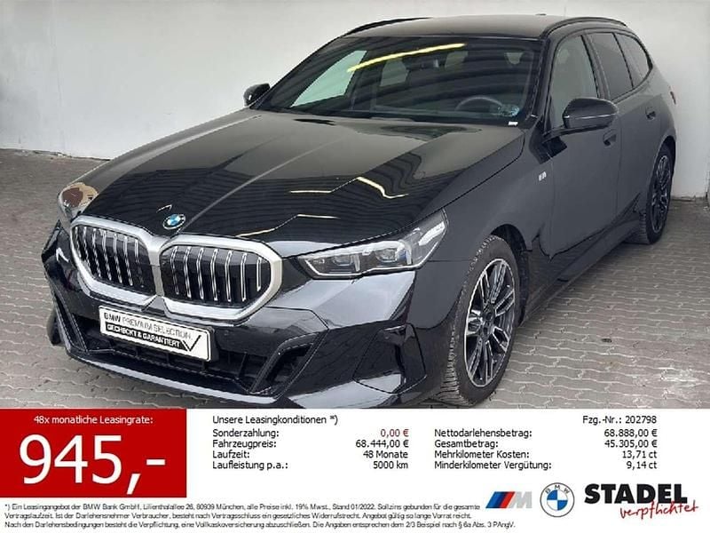 Schwarz Gebraucht 2024 BMW 540 M Sport Kombi | 62.240 € - Bild 1/3