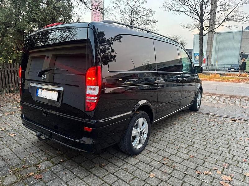 Gebraucht Mercedes Viano Edition 163 PS (119 kW) 2010 Schwarz Van / Kleinbus