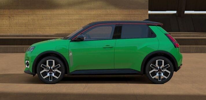 Gebraucht Renault 5 E-Tech Komfort 110 kW (150 PS) 2025 Pop green + blackpearlschwarz Limousine