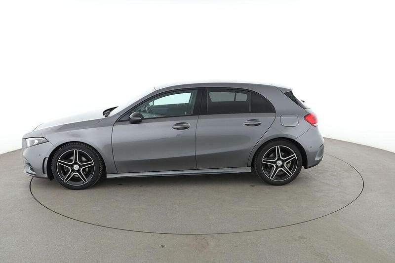 Gebraucht Mercedes A200 163 PS (119 kW) 2019 Grau Limousine