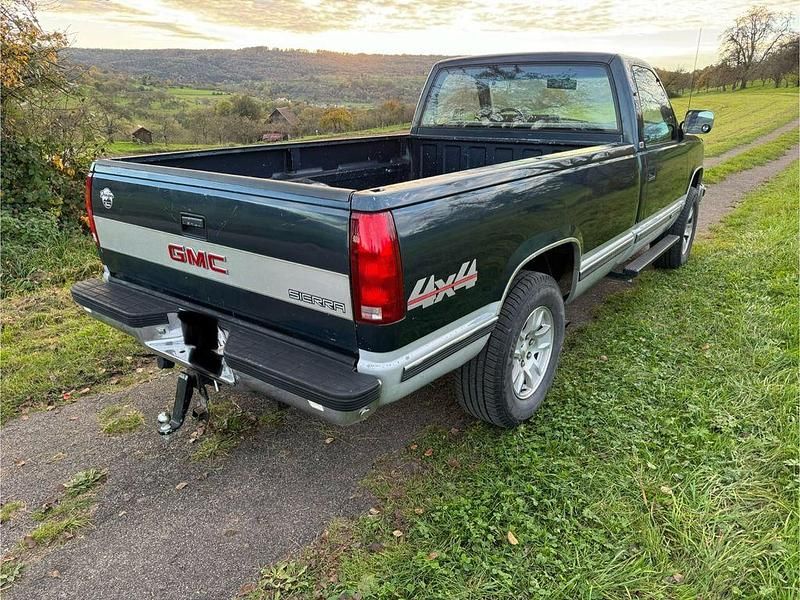 Gebraucht GMC Sierra 211 PS (155 kW) 1988 Grün Abholung