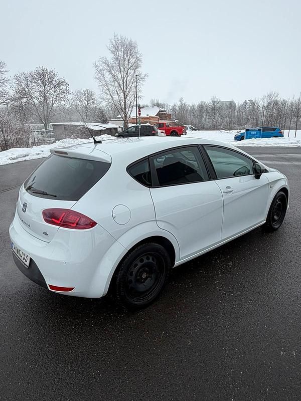 Gebraucht Seat Leon FR 140 PS (102 kW) 2012 Weiß Kleinwagen