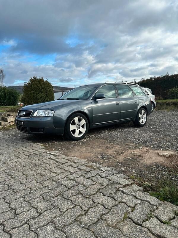 Grau Gebraucht 2003 Audi A6 Kombi | 3.100 € (Etwas zu teuer) - Bild 1/4