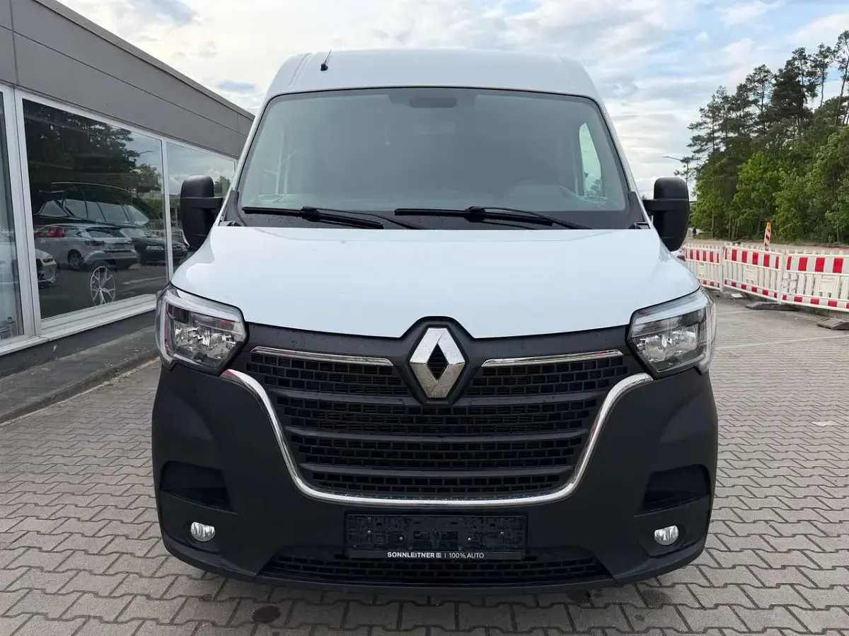 Gebraucht Renault Master 179 PS (131 kW) 2022 Mineral weiss Van / Kleinbus