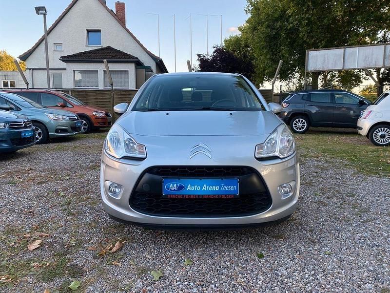 Gebraucht Citroën C3 Tendance 95 PS (69 kW) 2010 Silber Kleinwagen