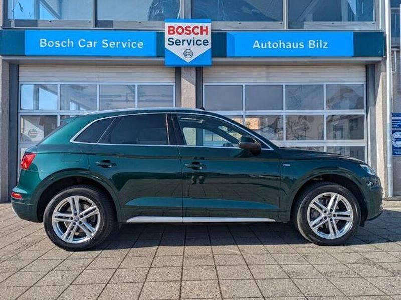 Gebraucht Audi Q5 S-Line 190 PS (139 kW) 2019 Azoren grün SUV