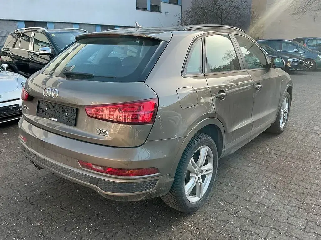 Gebraucht Audi Q3 179 PS (131 kW) 2016 Braun SUV